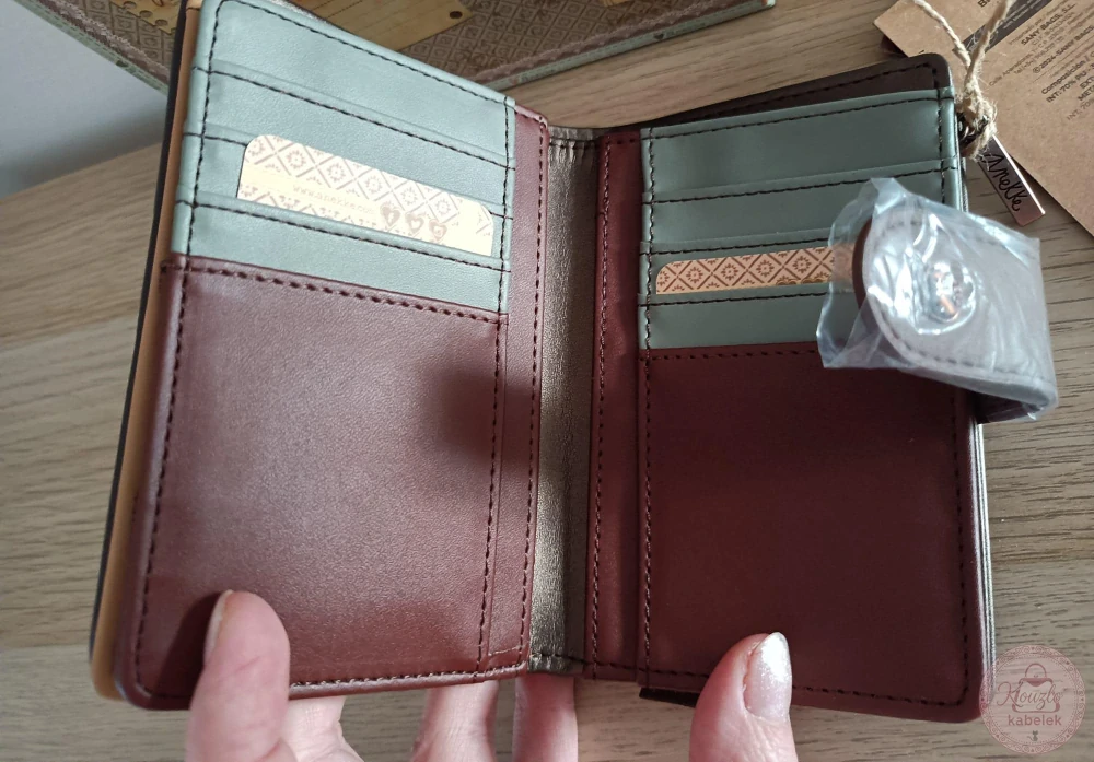 Peněženka "Anekke Core Medium Wallet"