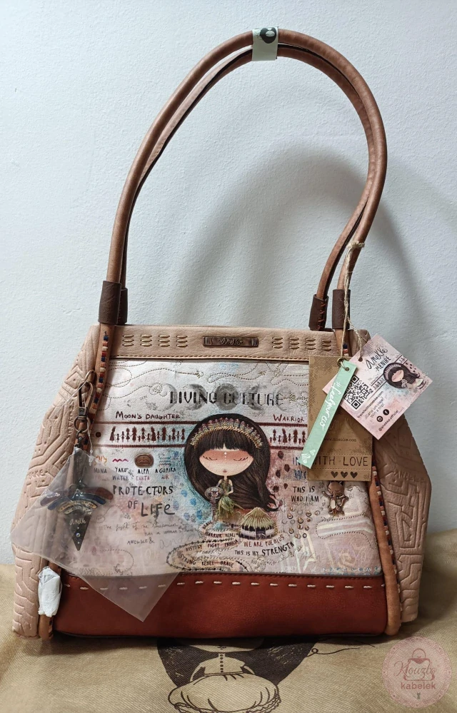 Kabelka "Anekke Menire Triangular Tote Bag"