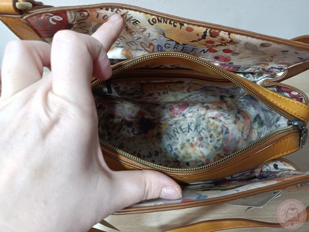 Kabelka "Anekke Nature Pachamama Ochre Crossbody Bag"