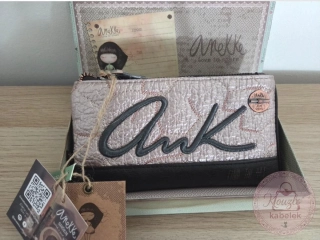 Peněženka "Anekke Shoen Padded RFID Wallet"